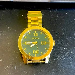 Nixon Corporal Watch - Gold / Green Face